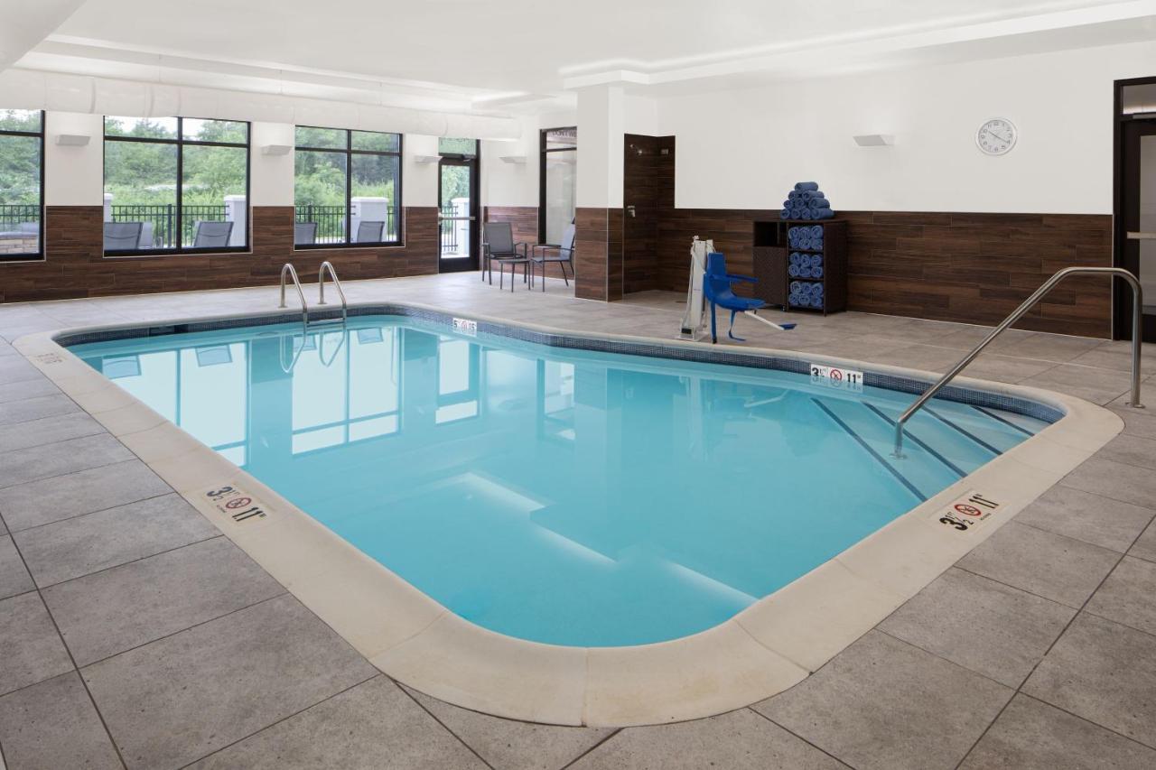 Fairfield By Marriott Inn & Suites Whitsett Greensboro East 外观 照片